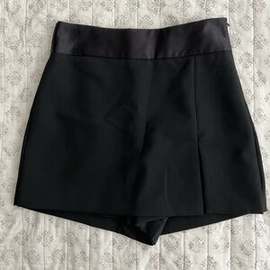 Zara High rise Skort